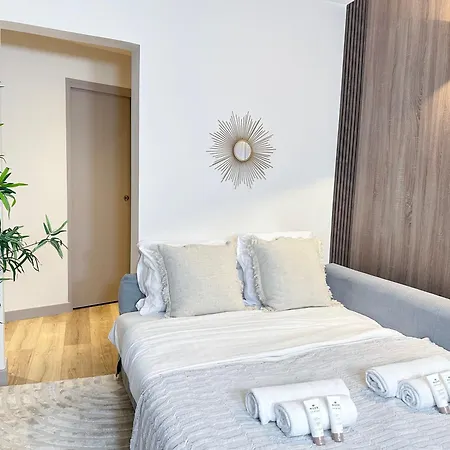 Appartamento Champs-elysees Finest Flat
