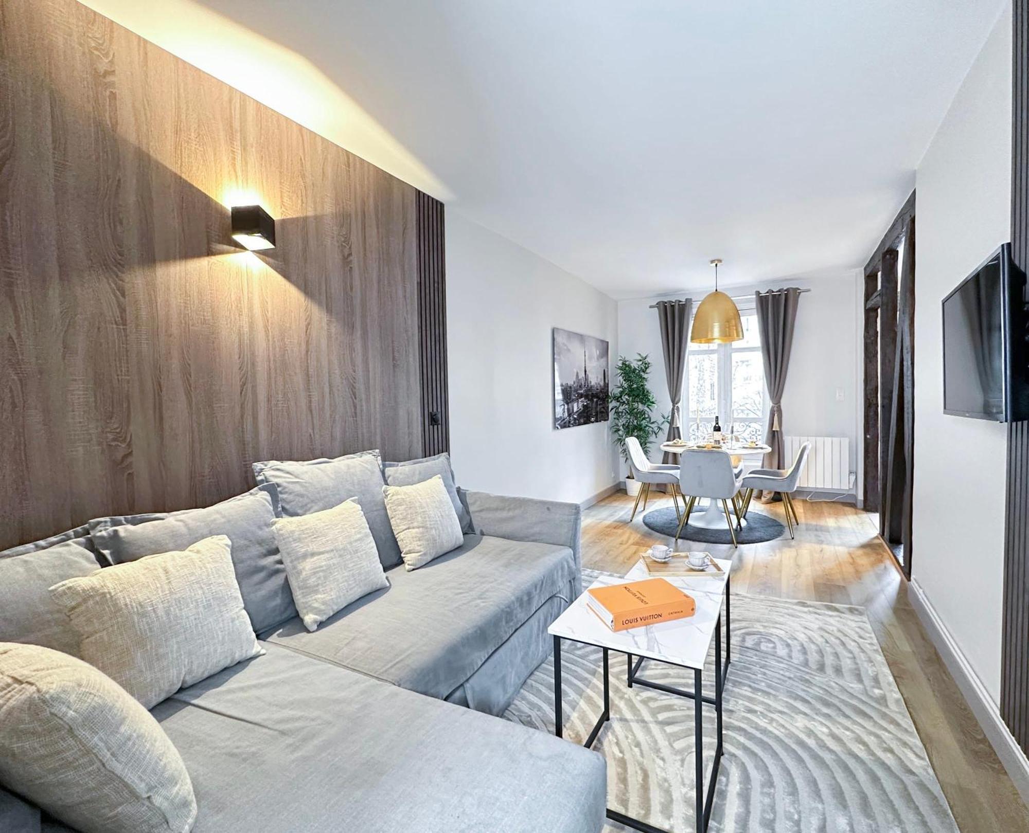 Champs-elysees Finest Flat Appartamento *