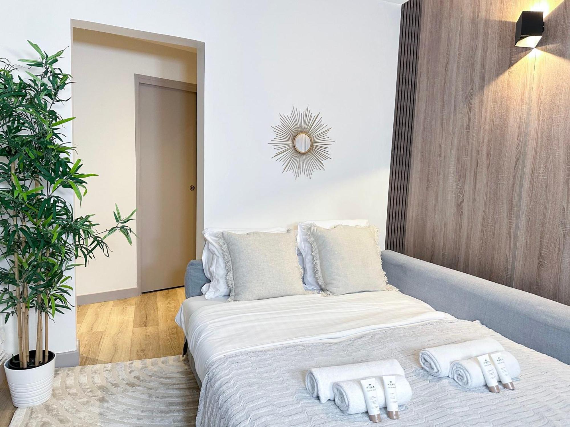 Appartamento Champs-elysees Finest Flat