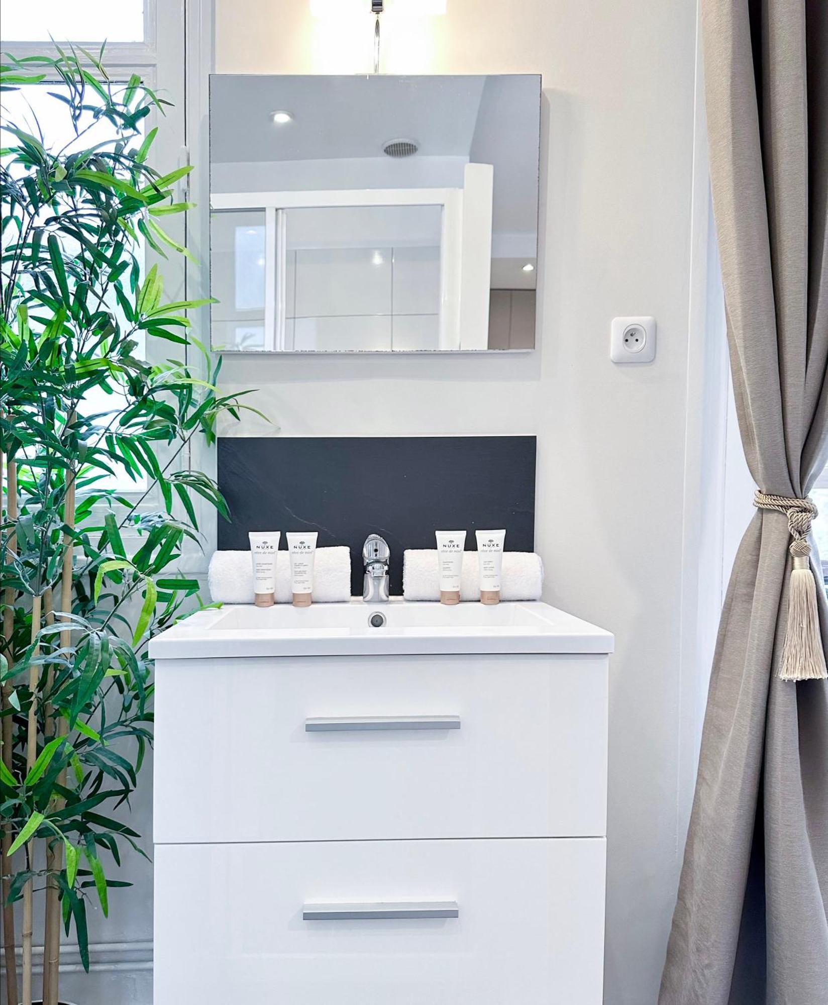 Appartamento Champs-elysees Finest Flat